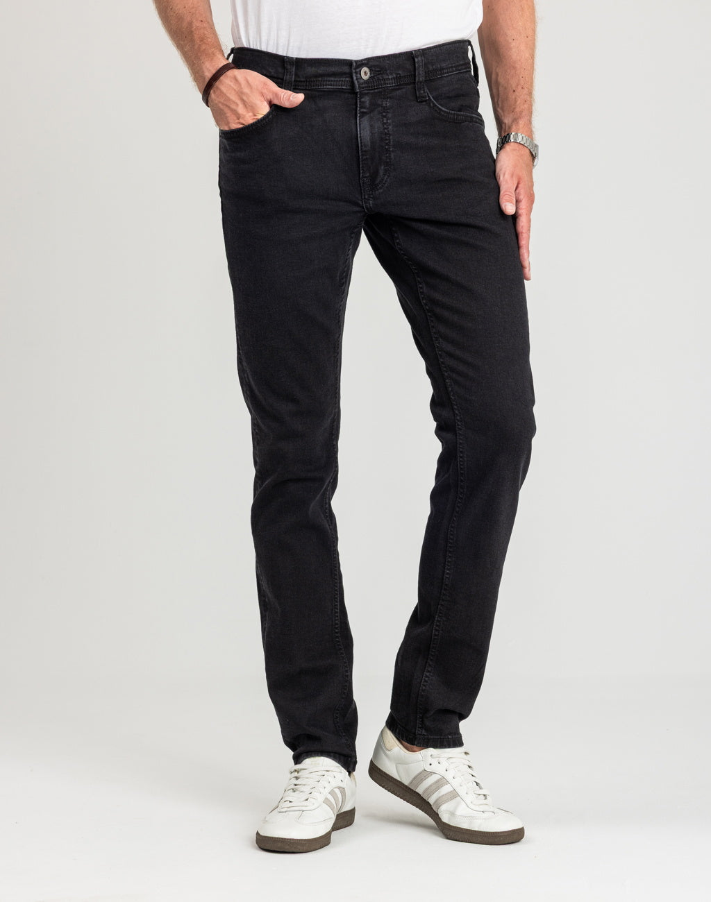 Męskie Spodnie jeansowe Mustang Style Oregon Tapered Denim Black 1018299 4000 940
