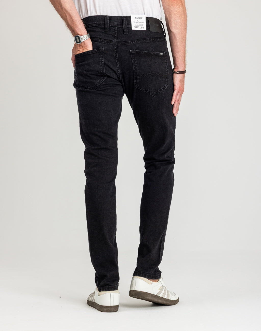 Męskie Spodnie jeansowe Mustang Style Oregon Tapered Denim Black 1018299 4000 940