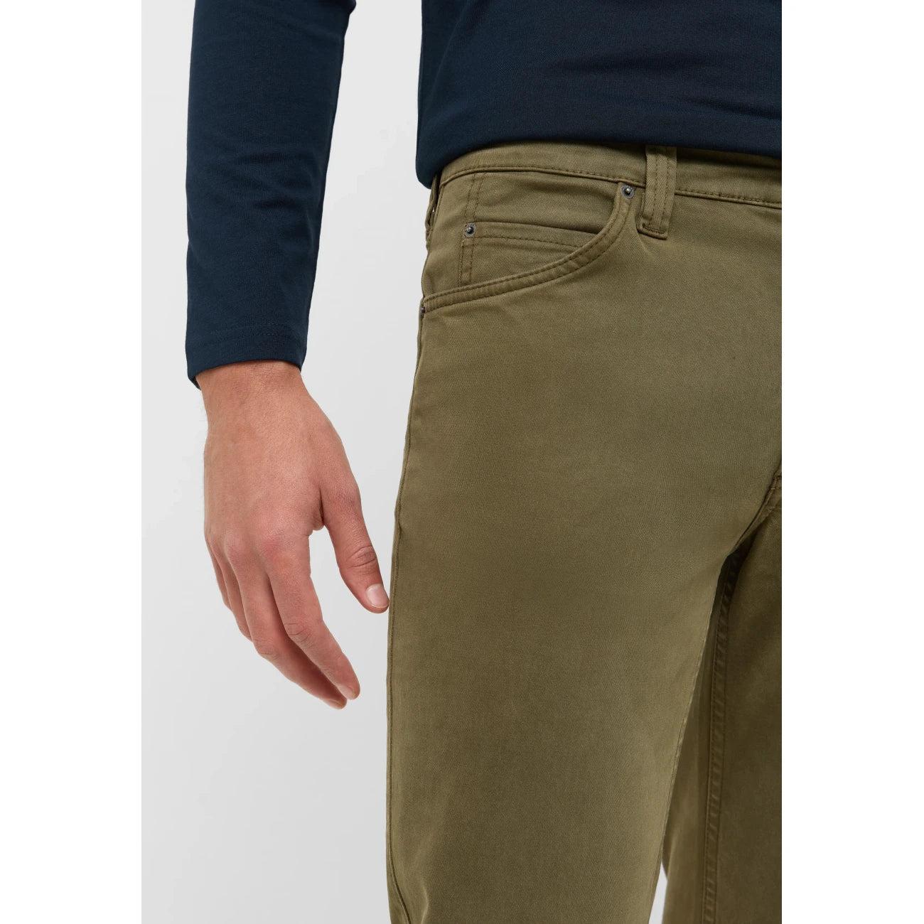 Męskie Spodnie jeansowe Mustang Style Tramper Straight Ivy Green 1016828 6421