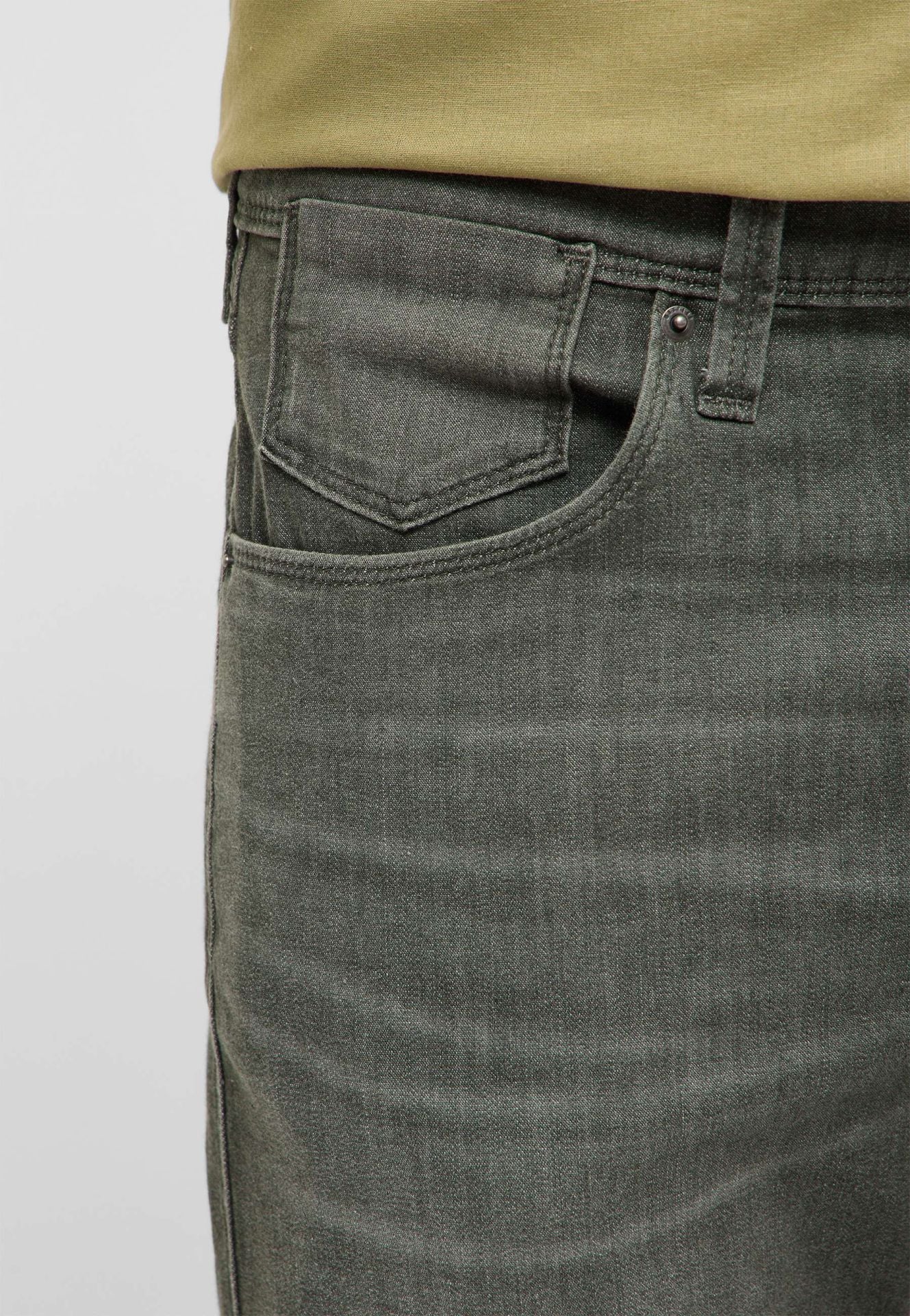 Męskie Spodnie Jeansowe Mustang Style Tramper Straight ULW Dark Ivy 1018580 6326