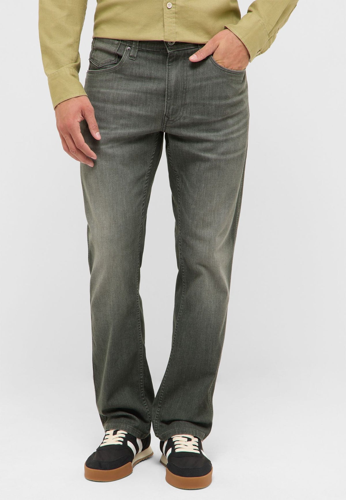 Męskie Spodnie Jeansowe Mustang Style Tramper Straight ULW Dark Ivy 1018580 6326