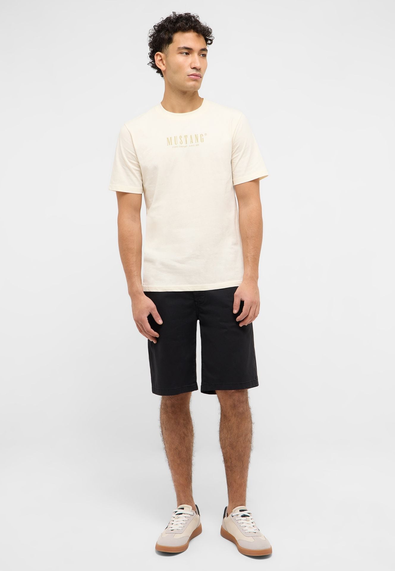 Męskie Szorty Mustang Style Brad Chino Shorts Black Beauty 1017473 4185