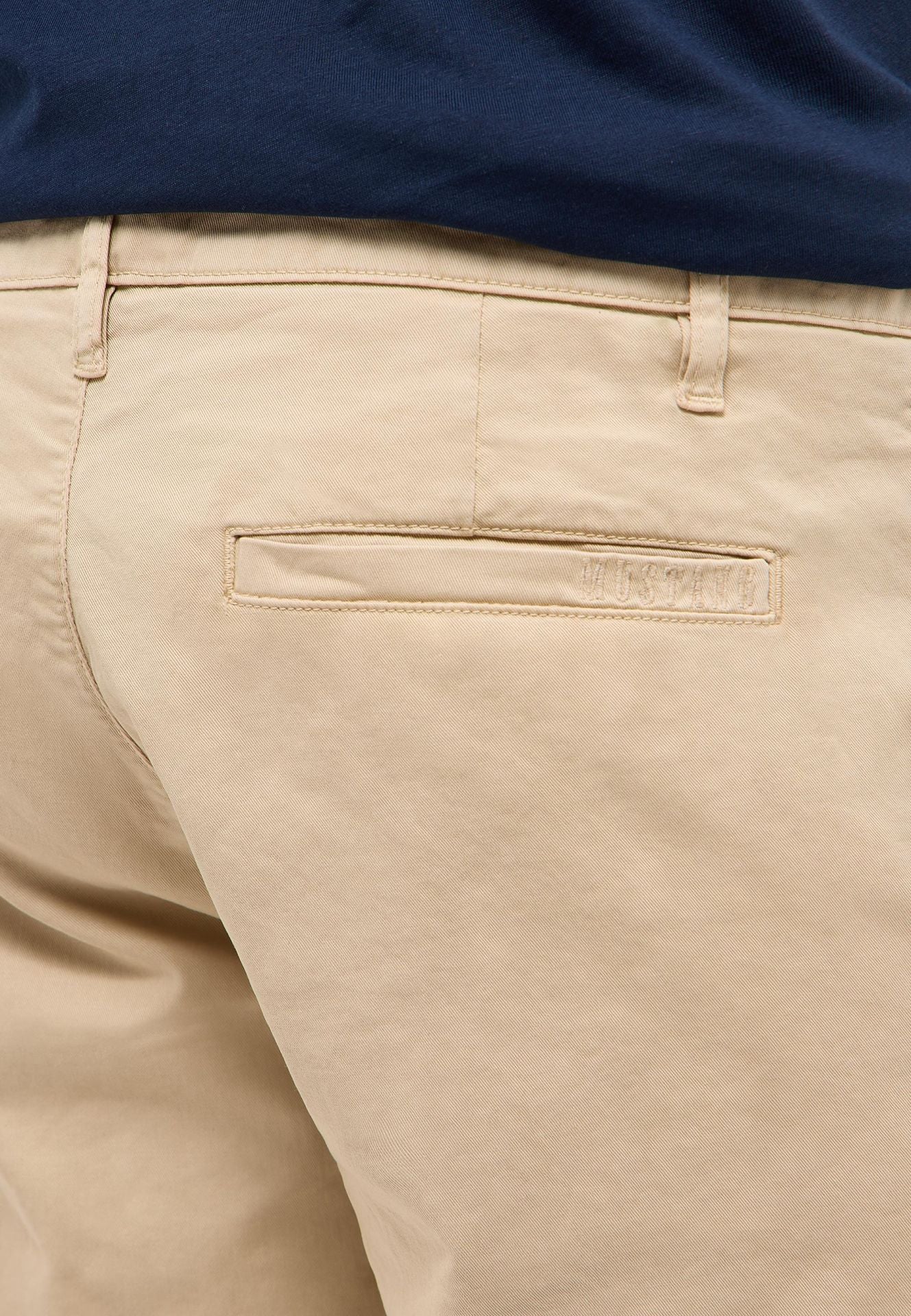 Męskie Szorty Mustang Style Brad Chino Shorts White Pepper 1017473 3268