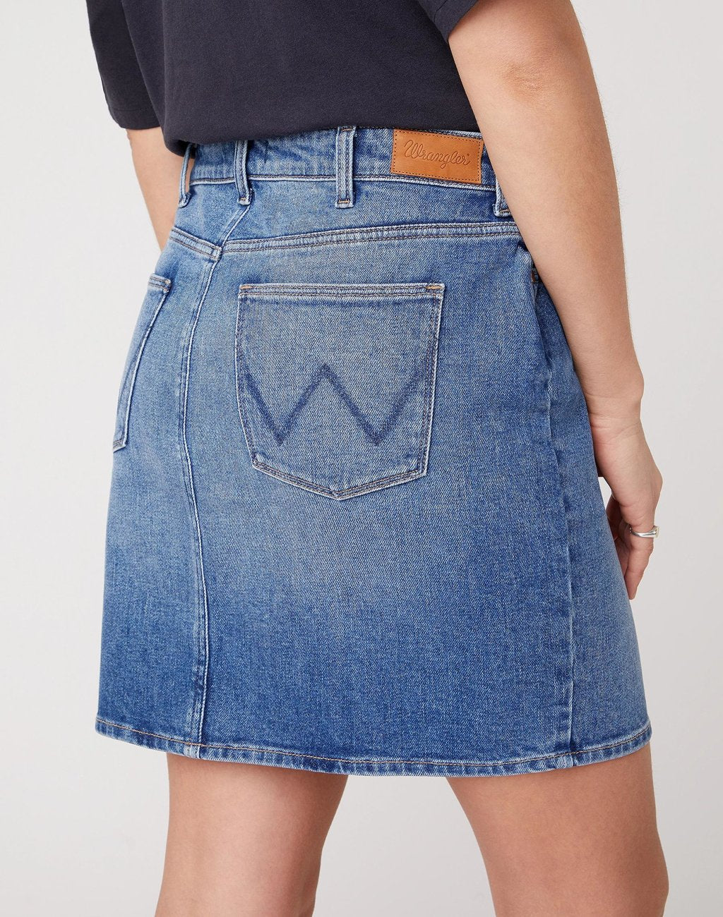 SPÓDNICA WRANGLER MID LENGTH SKIRT SANDY W245JX28Z 112127933