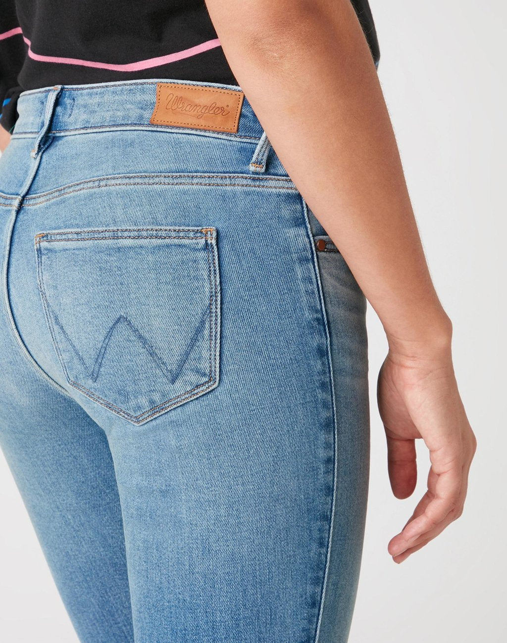 SPODNIE DAMSKIE WRANGLER SKINNY SWEET VINTAGE W28KZM29B 112128372