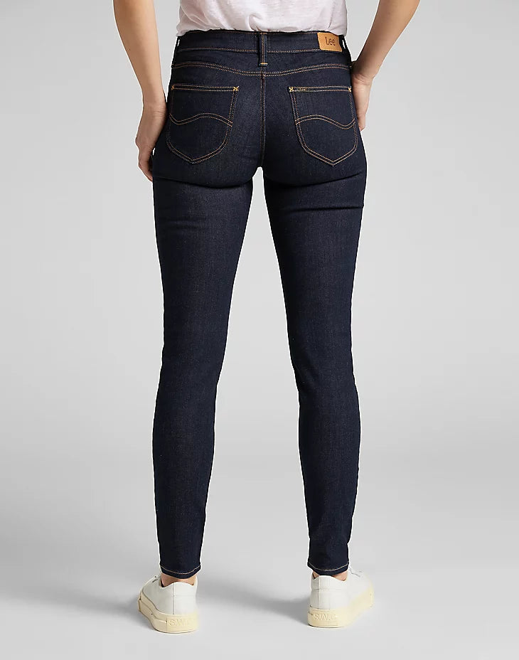 SPODNIE JEANSOWE DAMSKIE LEE SCARLETT RINSE L526FR36 112111631