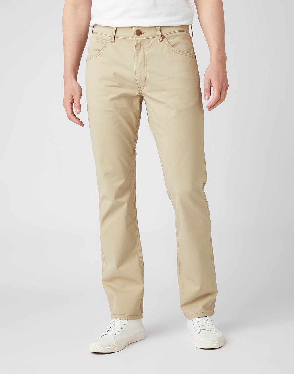 SPODNIE MĘSKIE WRANGLER GREENSBORO TWILL SAND W15QKAC07 112141193
