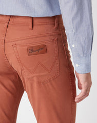 SPODNIE MĘSKIE WRANGLER TEXAS SLIM GINGER W12SWAA15 112126534