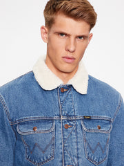 WRANGELR 124MJ SHERPA MĘSKA KURTKA JEANSOWA JEANS BLUE 112341083 W4MS013839