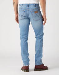 WRANGLER 11MWZ MĘSKIE SPODNIE JEANSOWE HEARTBROKEN W1MZ68407