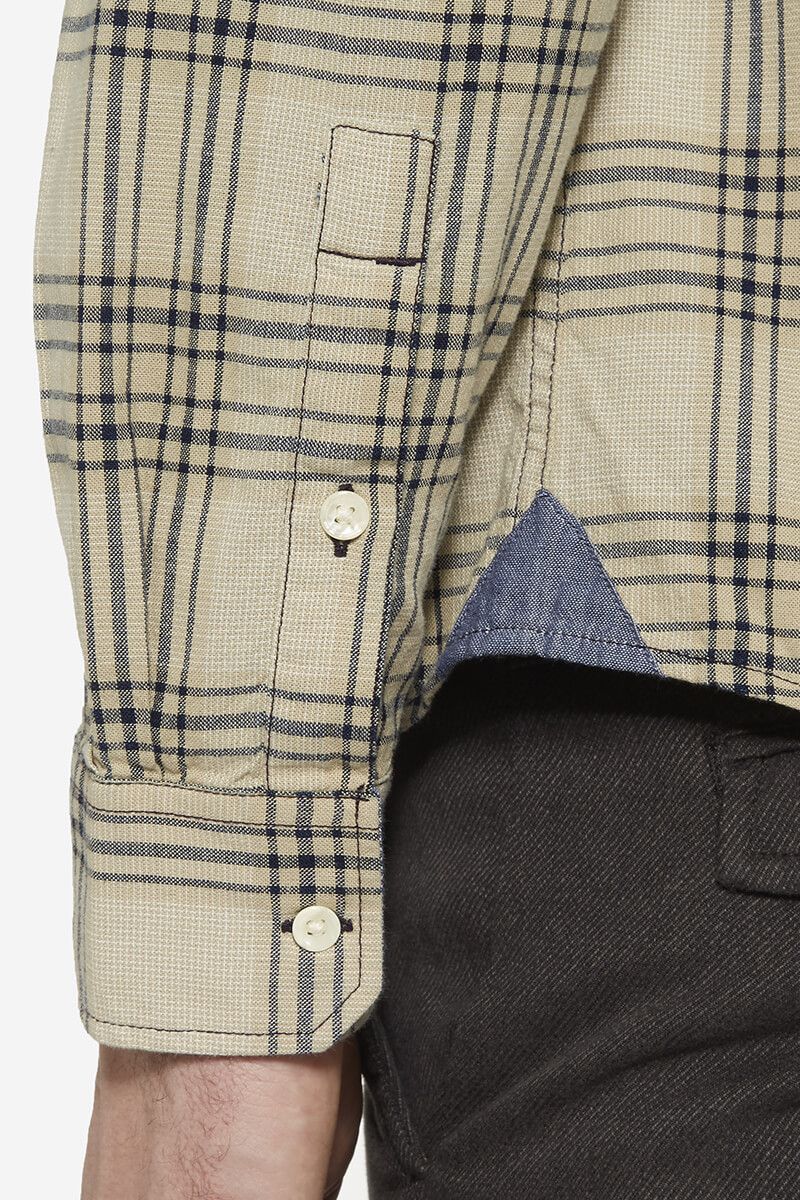 WRANGLER 1PKT BUTTON-DOWN SAFARI W59144VBS