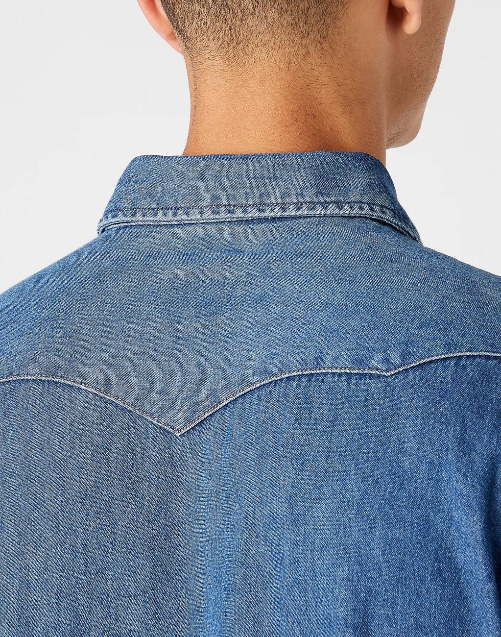 WRANGLER 27MW 1YEAR MĘSKA KOSZULA JEANSOWA JEANS W5MSLW924 112130248