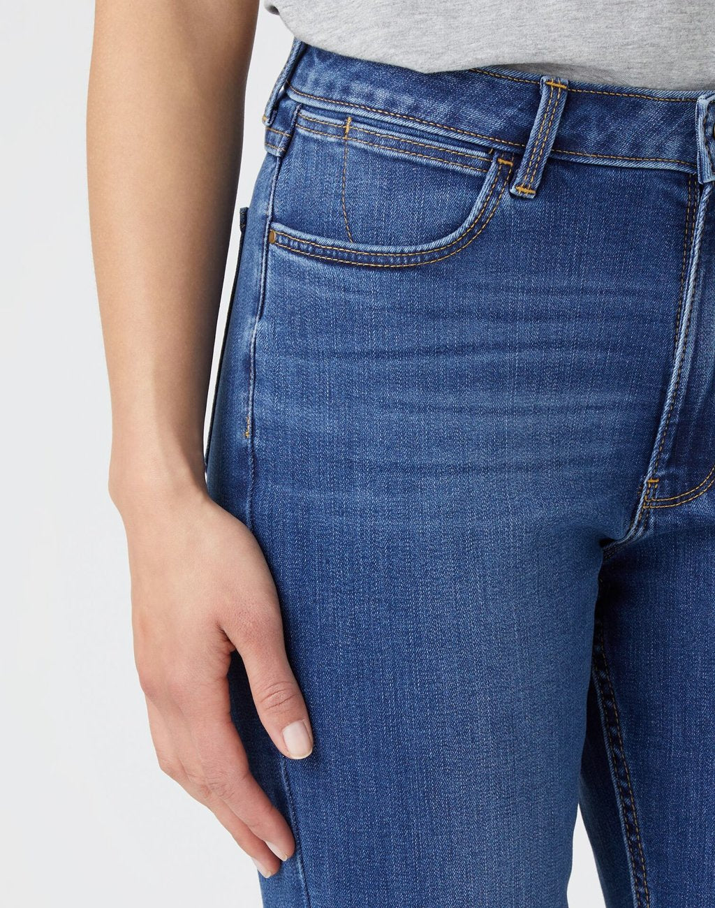 WRANGLER BOOTCUT DAMSKIE SPODNIE JEANSOWE HUDSON W20BB940T 112141239