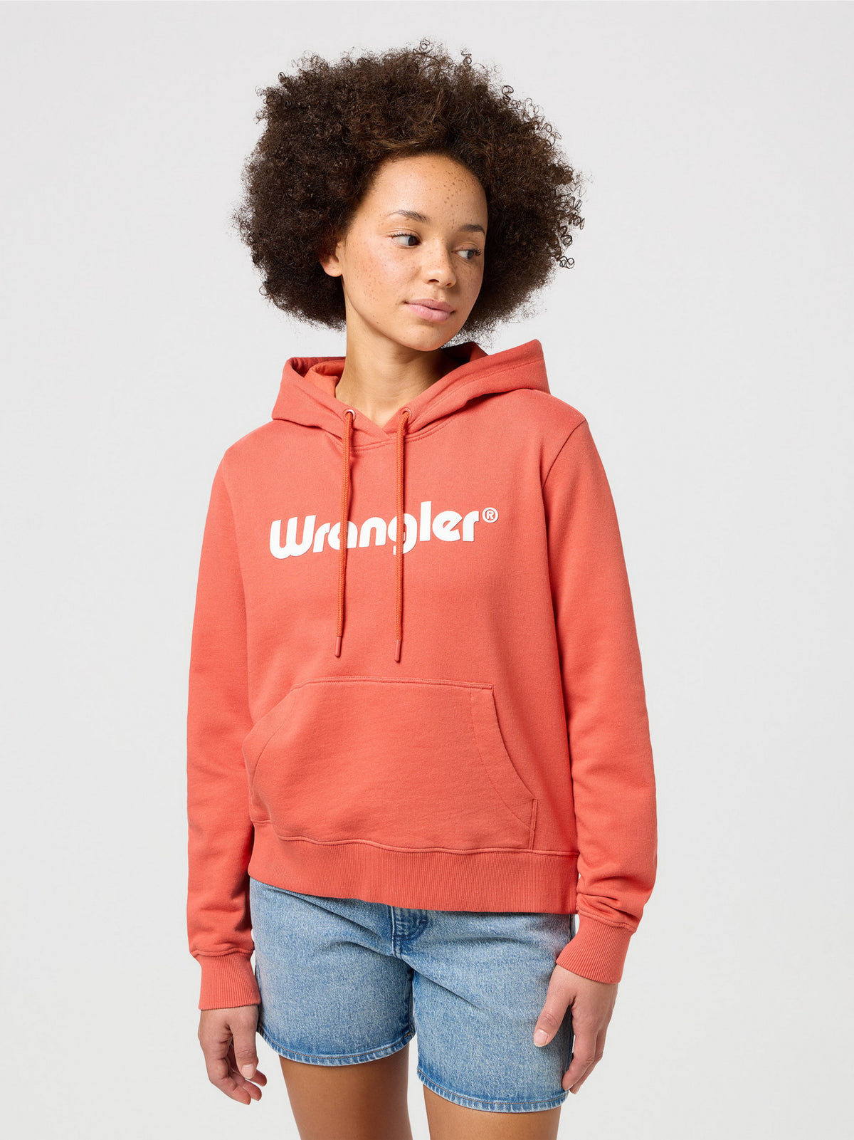 WRANGLER DAMSKA BLUZA Z KAPTUREM WRANGLER REGULAR HOODIE BURNT SIENNA 112350336
