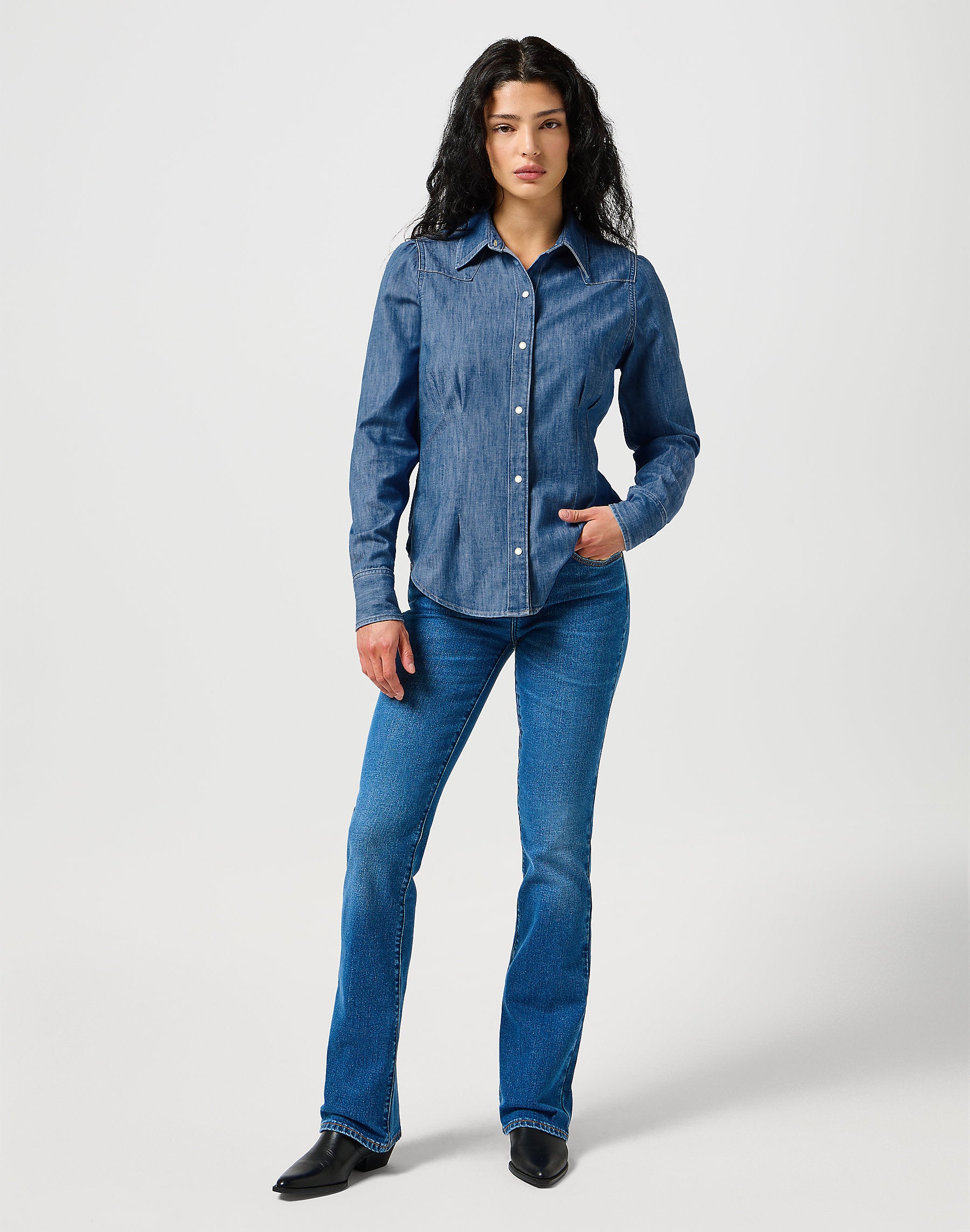 WRANGLER DAMSKA KOSZULA WRANGLER SLIM WAISTED BLOUSE VINTAGE FADE 112356470