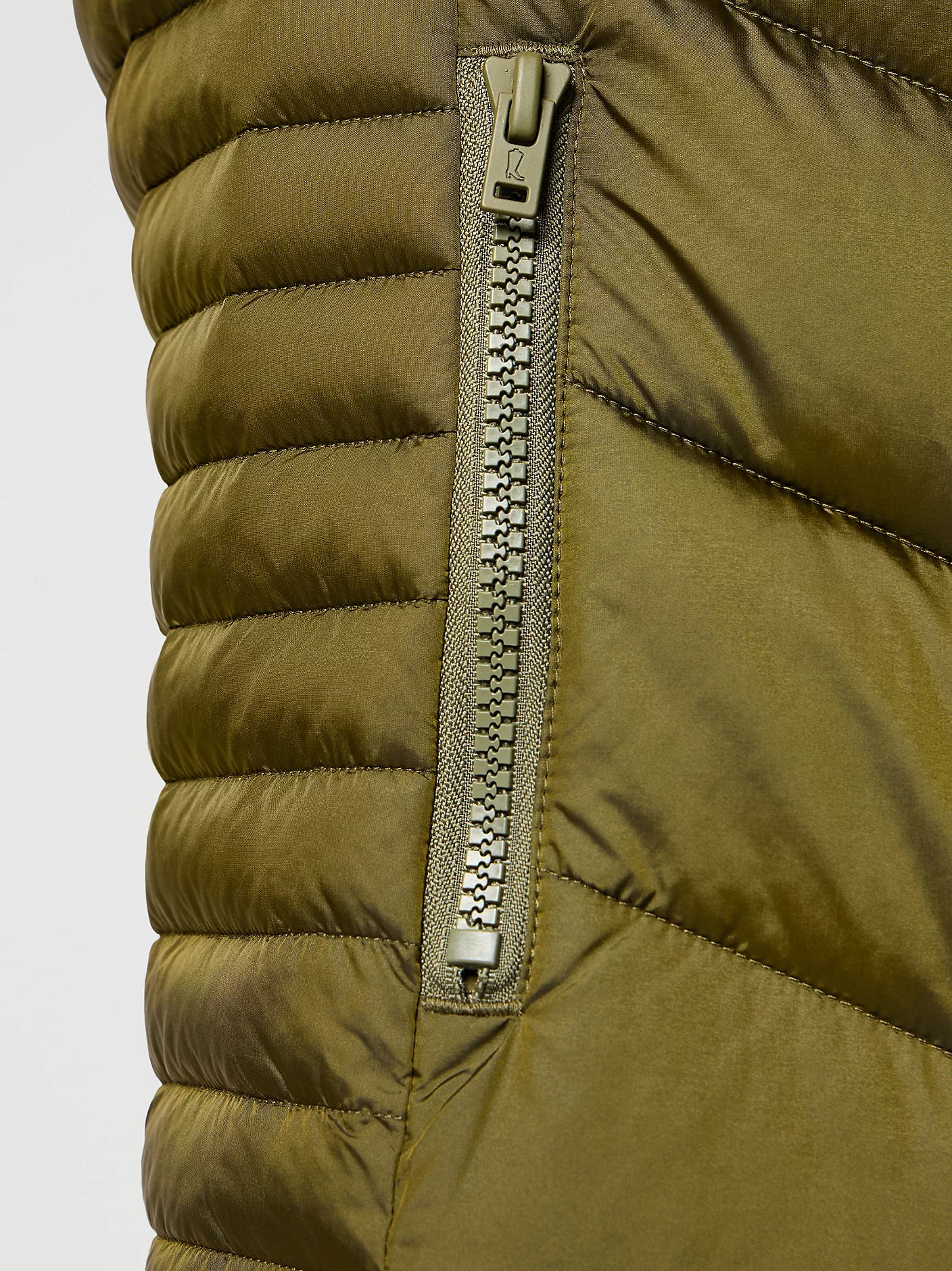 WRANGLER DAMSKA KURTKA ZIMOWA WRANGLER SHORT PUFFER JACKET IVY GREEN 112356502
