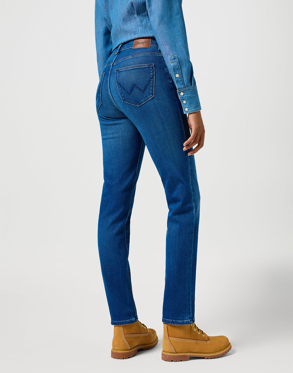 WRANGLER DAMSKIE SPODNIE JEANSOWE STRAIGHT AGATE BLUE 112356388 W26R017457