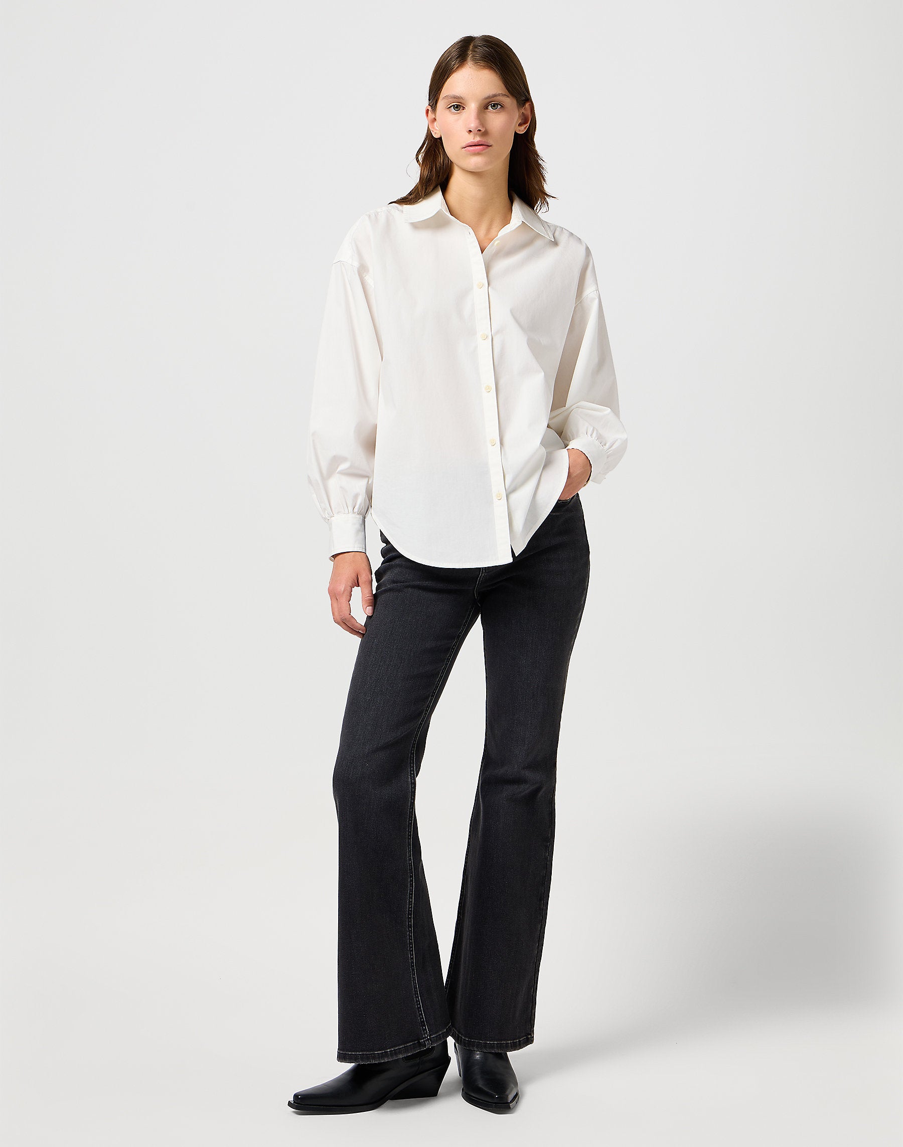 WRANGLER DAMSKIE SPODNIE JEANSOWE WRANGLER FIERCE FLARE CONSTELLATION 112362622