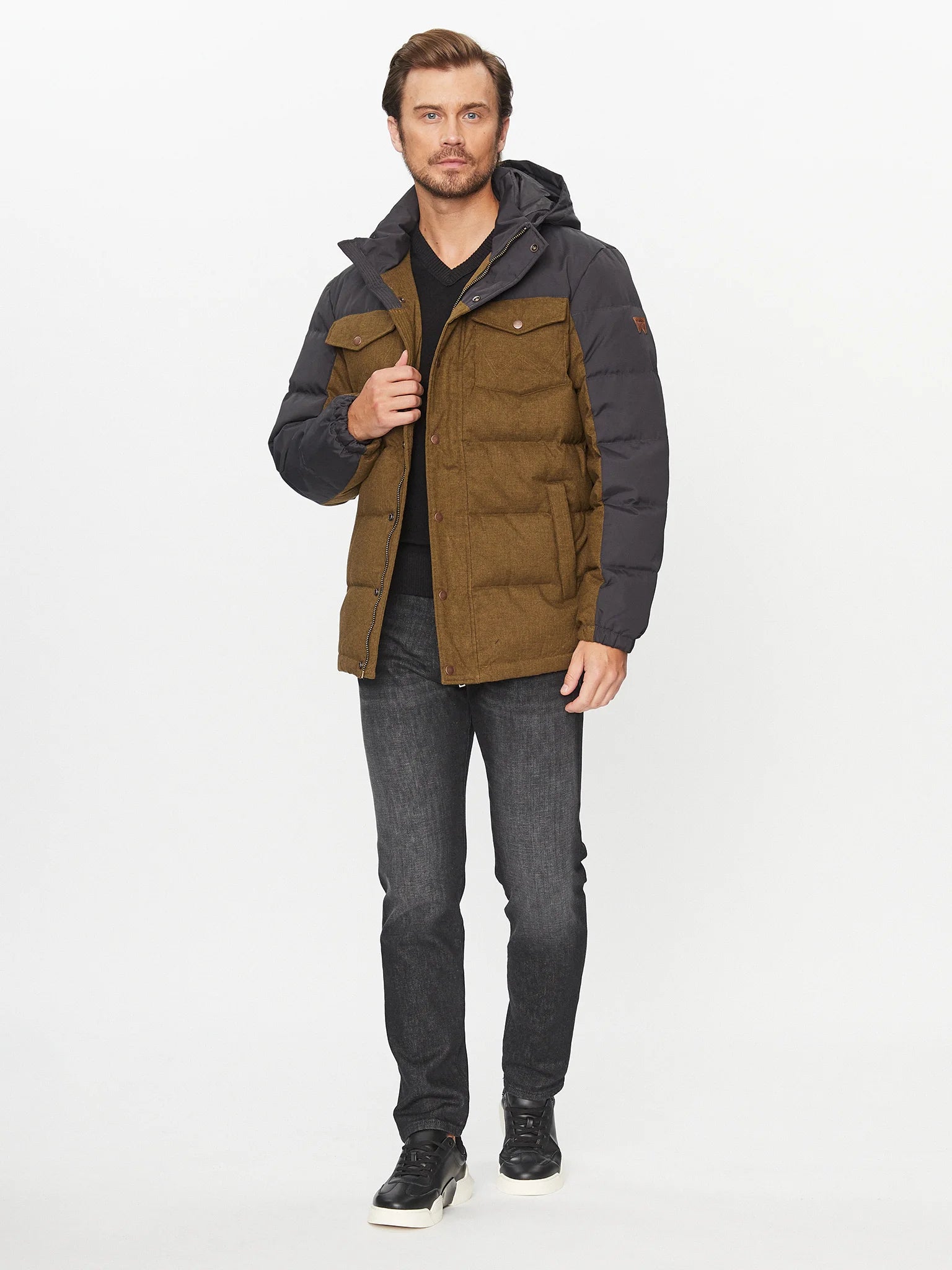 WRANGLER DOWN JACKET MĘSKA KURTKA ZIMOWA CIEPŁA NA ZIME FADED BLACK 112341101 W40L018280