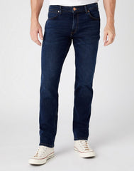WRANGLER GREENSBORO MĘSKIE SPODNIE JEANSOWE BASALT BLUE W15QLR208 112145832