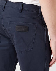 WRANGLER GREENSBORO MĘSKIE SPODNIE JEANSOWE DARK NAVY W15Q71XAE 112319943