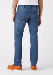 WRANGLER GREENSBORO MĘSKIE SPODNIE JEANSOWE GREEN TWIST W15QXP409 112145833