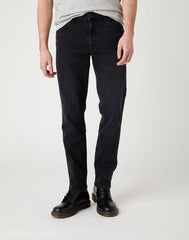 WRANGLER GREENSBORO MĘSKIE SPODNIE JEANSOWE JEANSY BLACK CROW W15QHP363 112141190