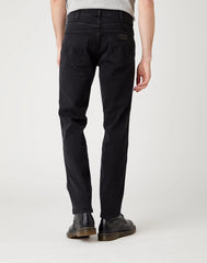 WRANGLER GREENSBORO MĘSKIE SPODNIE JEANSOWE JEANSY BLACK CROW W15QHP363 112141190