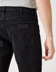 WRANGLER GREENSBORO MĘSKIE SPODNIE JEANSOWE JEANSY BLACK CROW W15QHP363 112141190