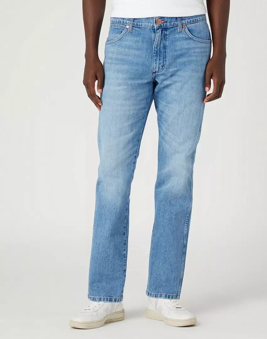WRANGLER GREENSBORO MĘSKIE SPODNIE JEANSOWE JEANSY BLUE BILL W15QEH40O 112331094