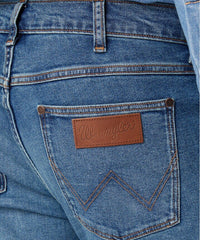 WRANGLER GREENSBORO MĘSKIE SPODNIE JEANSOWE SHAKER W15Q84351