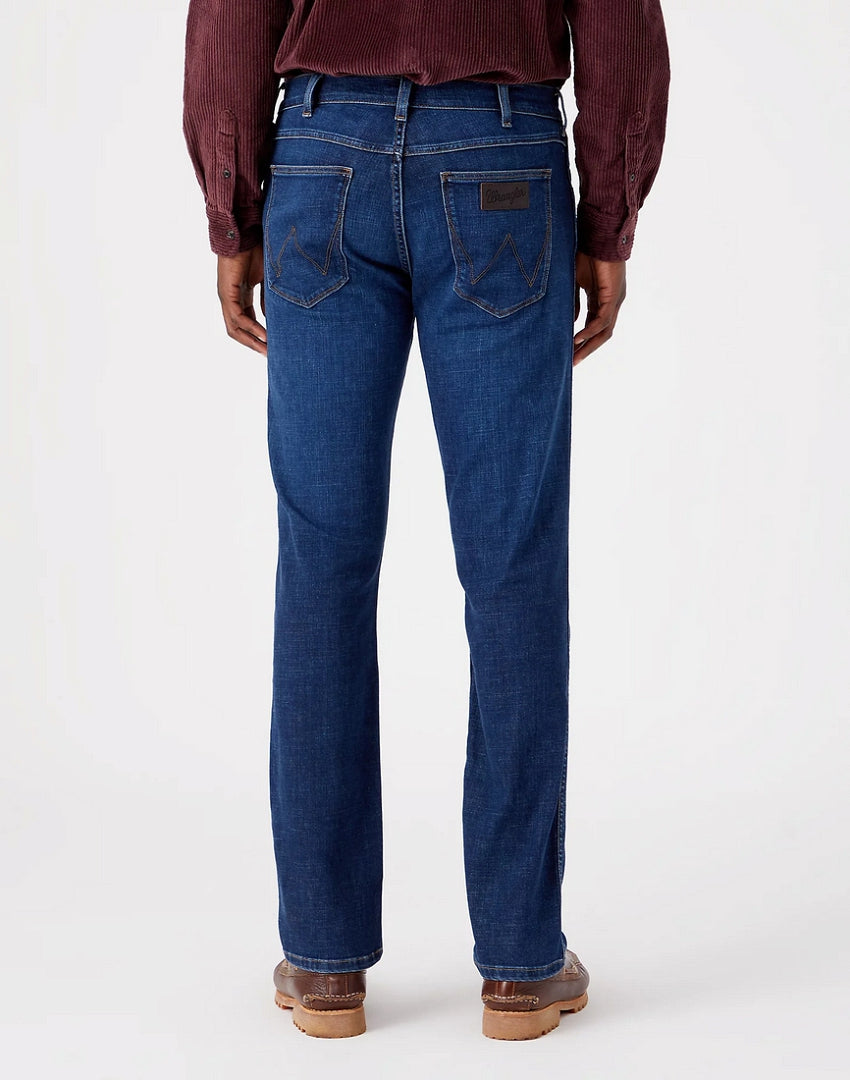 WRANGLER GREENSBORO MĘSKIE SPODNIE JEANSOWE THESE DAYS W15Q7423C 112320206