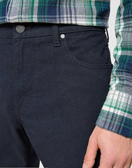 WRANGLER GREENSBORO MĘSKIE SPODNIE MATERIAŁOWE MATERIAŁ CHINO DARK NAVY 112358043 W15Q017344