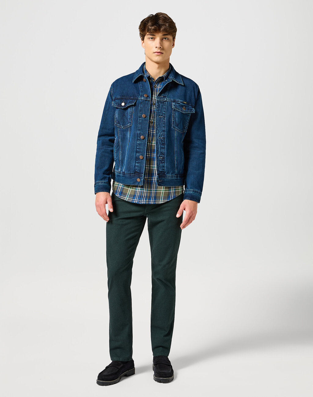 WRANGLER GREENSBORO MĘSKIE SPODNIE MATERIAŁOWE MATERIAŁ CHINO SCARAB 112358920 W15Q008868