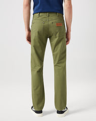 Spodnie Materiałowe Męskie Wrangler Greensboro Olive W112350800