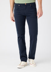 WRANGLER GREENSBORO MĘSKIE SPODNIE MATERIAŁOWE NAVY W15QY6114 112145835
