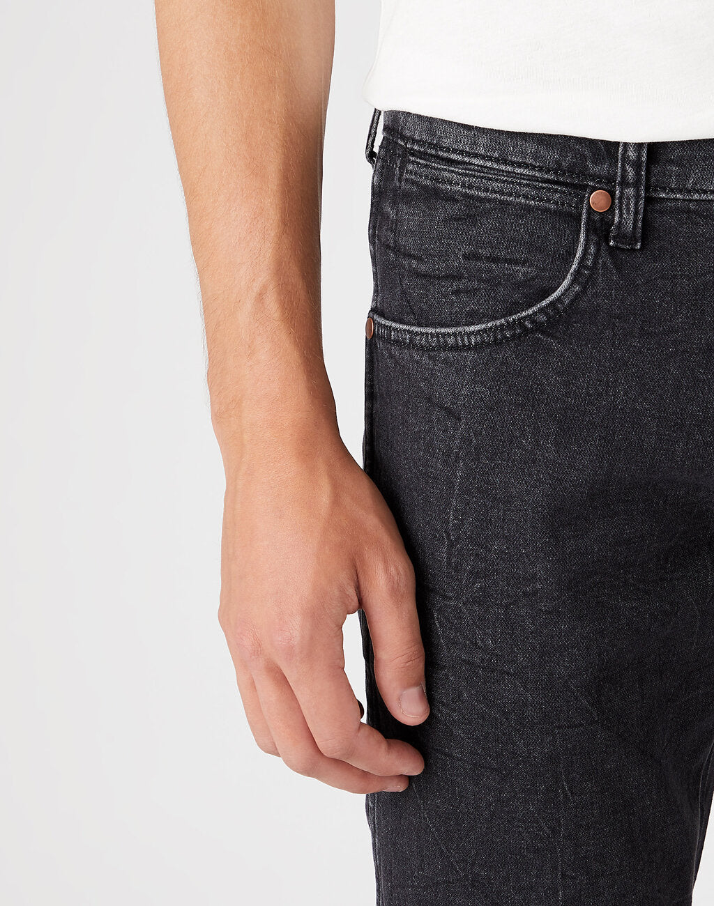 WRANGLER LARSTON MĘSKIE SPODNIE JEANSOWE JEANS DŻINSY BLACK LIGHTNING W18S8930A 112145861