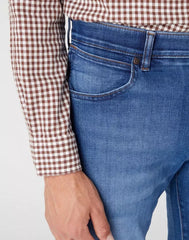 WRANGLER LARSTON MĘSKIE SPODNIE JEANSOWE JEANSY ROUGH RIDED W18SCSZ57 112330750