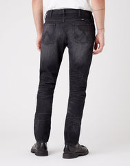 WRANGLER LARSTON MĘSKIE SPODNIE JEANSOWE LEGENDS W18S8966R 112145862