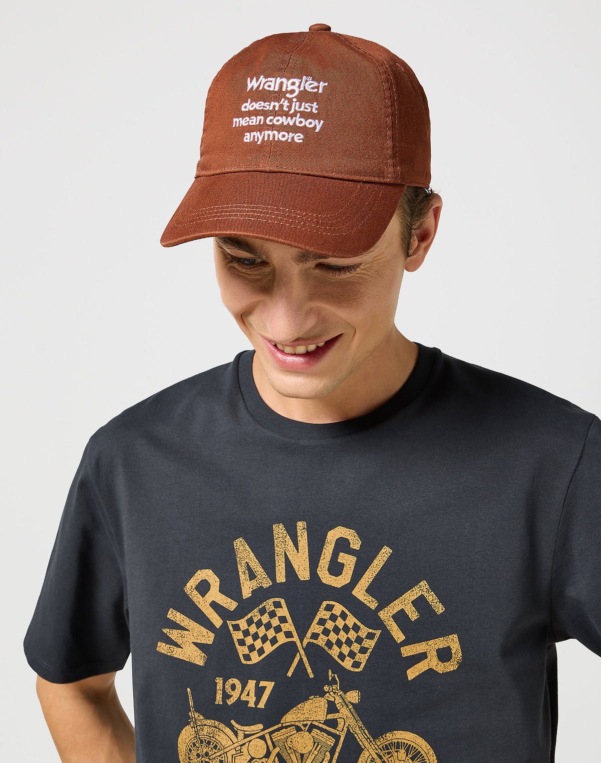 Czapka Z Daszkiem Wrangler Logo Cap Root Beer  112356877