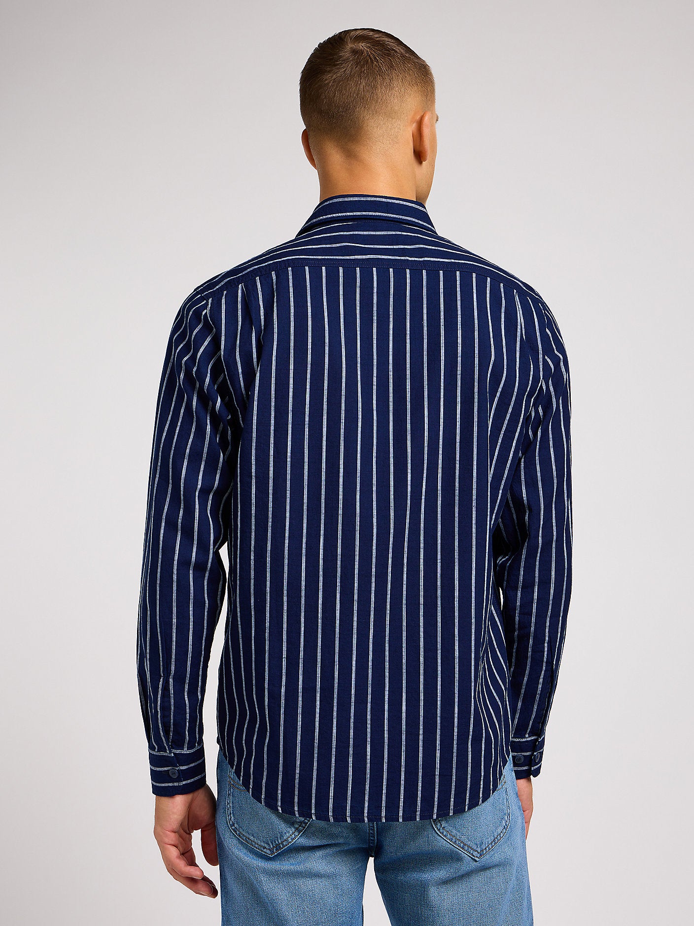 Męska Koszula Wrangler Worker Shirt 2.0 Indigo Wide 112349938