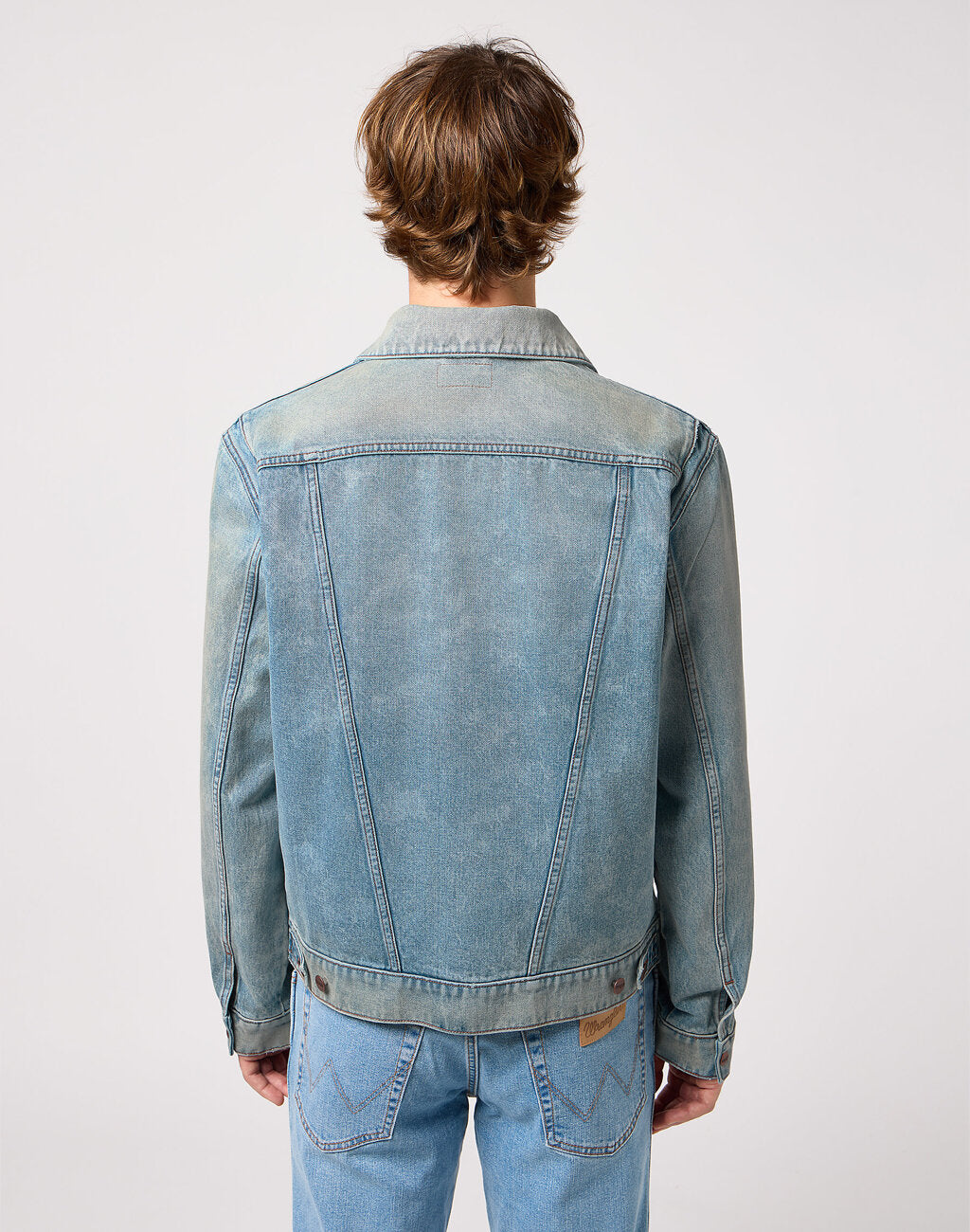 WRANGLER MĘSKA KURTKA JEANSOWA JEANS 124MJ RATTLESNAKE 112350475 W4MJ016799