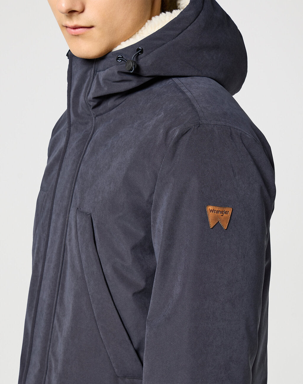 WRANGLER MĘSKA KURTKA ZIMOWA MIDLONG JACKET BLACK 112357423 W44L011936