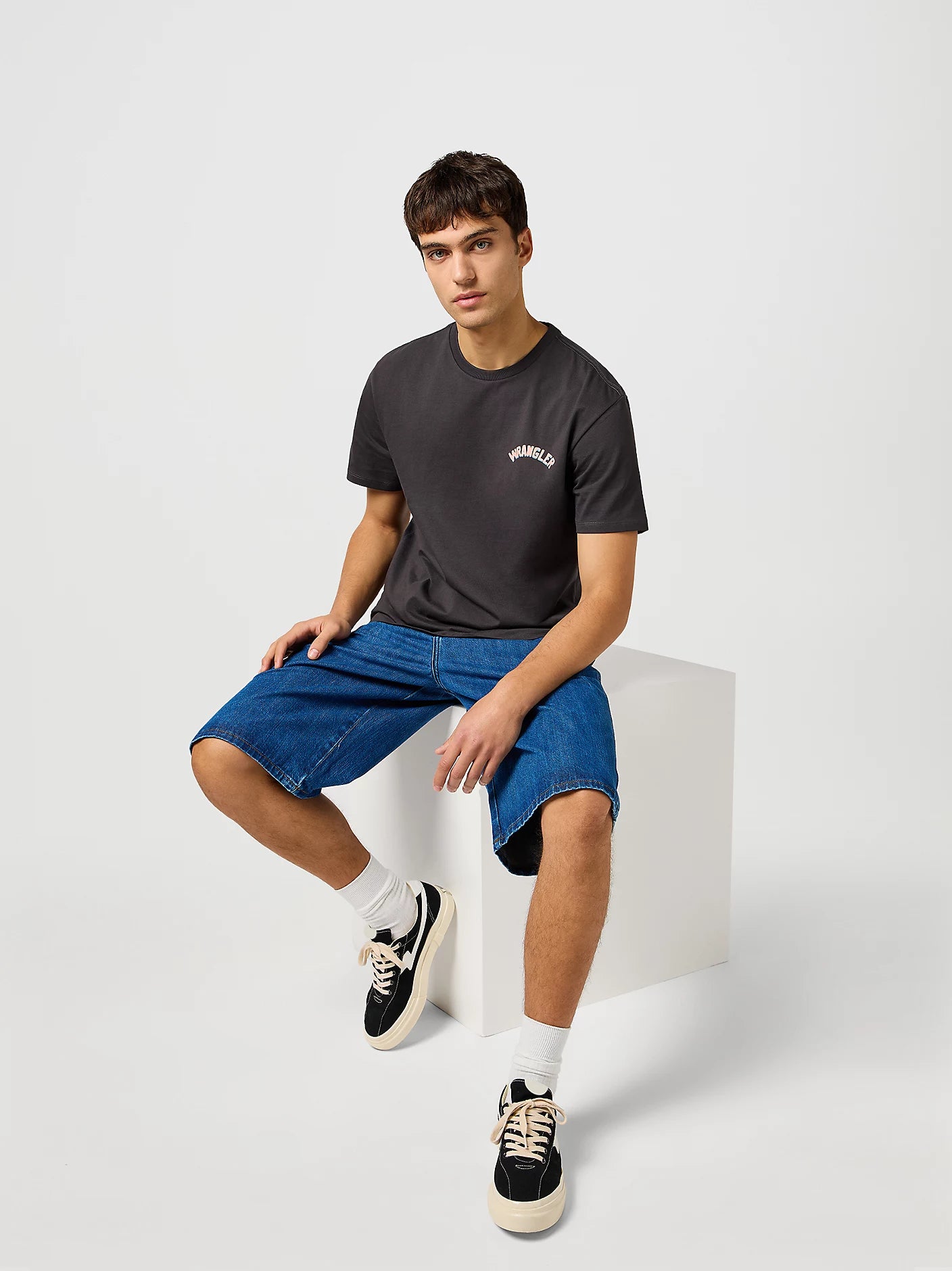 Wrangler Męskie Spodenki Jeansowe Jort Shorts Dark Stone 112362550