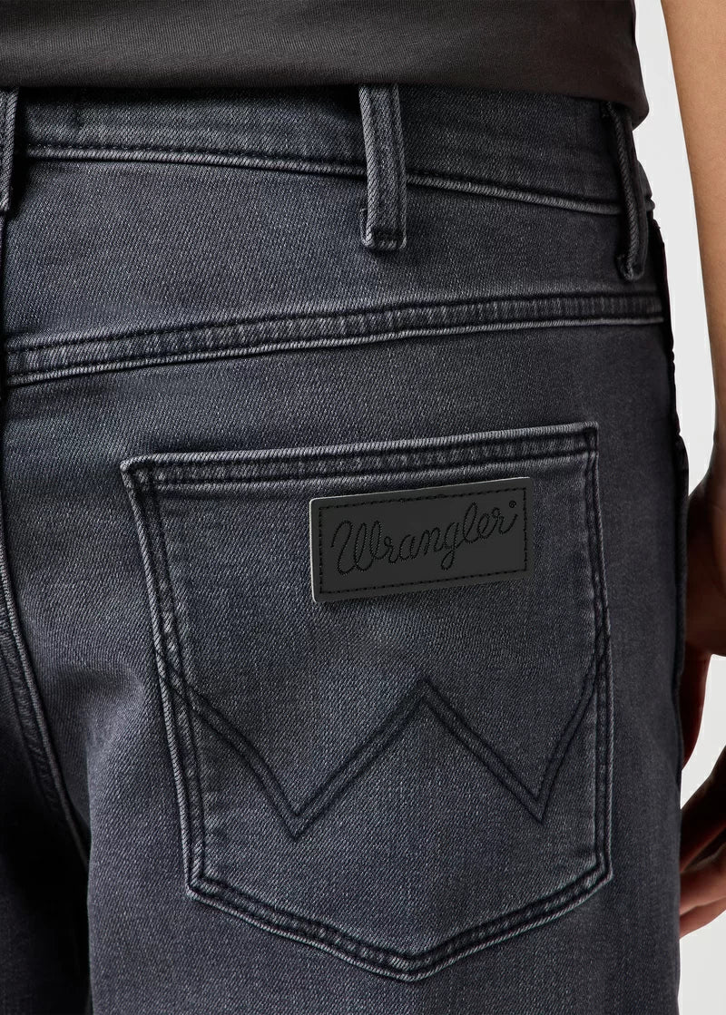 WRANGLER MĘSKIE SPODENKI WRANGLER FRONTIER SHORT DUSK 112364834