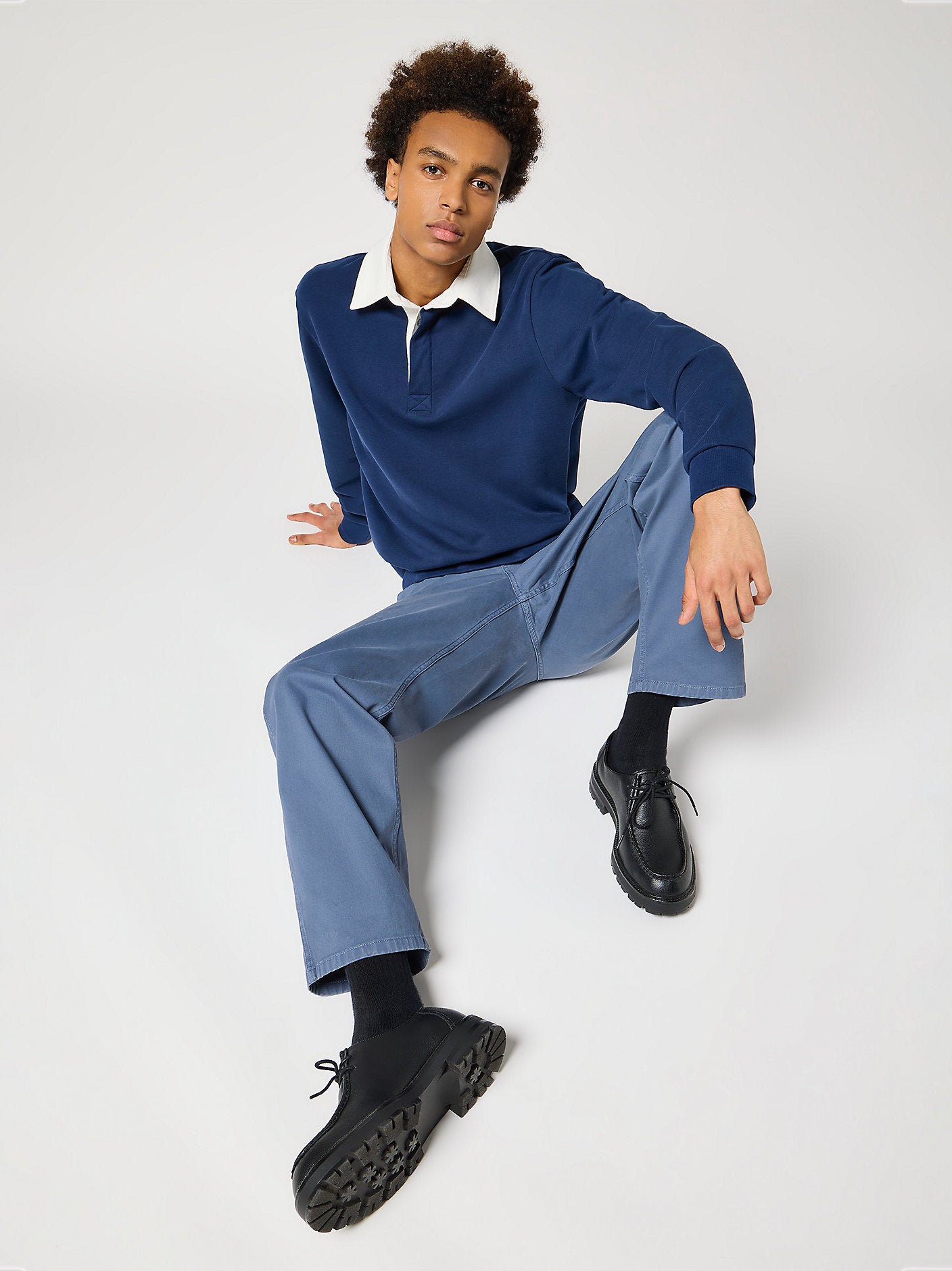 Męskie Spodnie Wrangler Casey Jones Chino Relaxed Grisai 112356859
