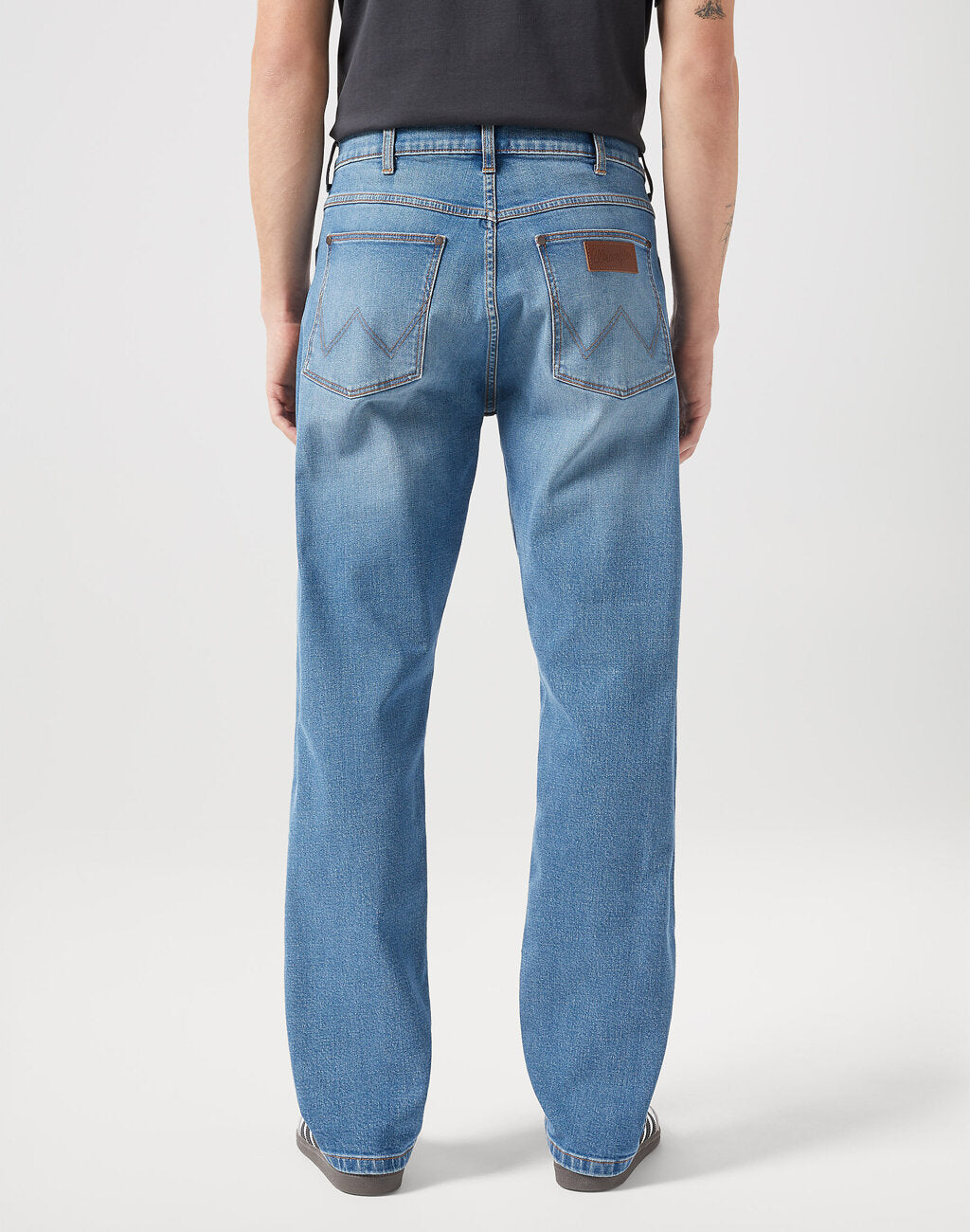 WRANGLER MĘSKIE SPODNIE FRONTIER STRIDE 112350647 W16V018020