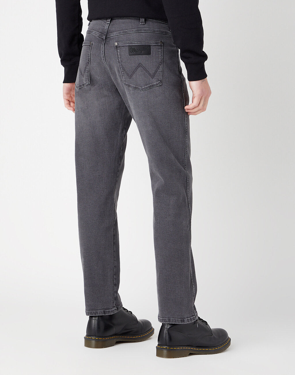WRANGLER MĘSKIE SPODNIE JEANSOWE FRONTIER BLACKOUT 112341470 W16V018512