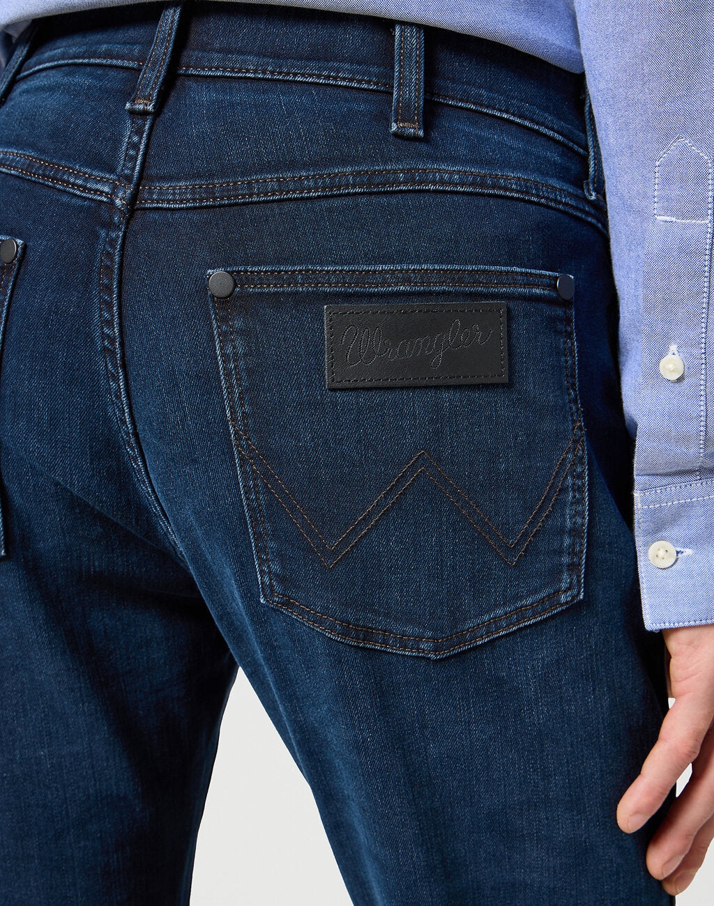 WRANGLER MĘSKIE SPODNIE JEANSOWE LARSTON MIDNIGHT RODEO 112356853 W18S008805