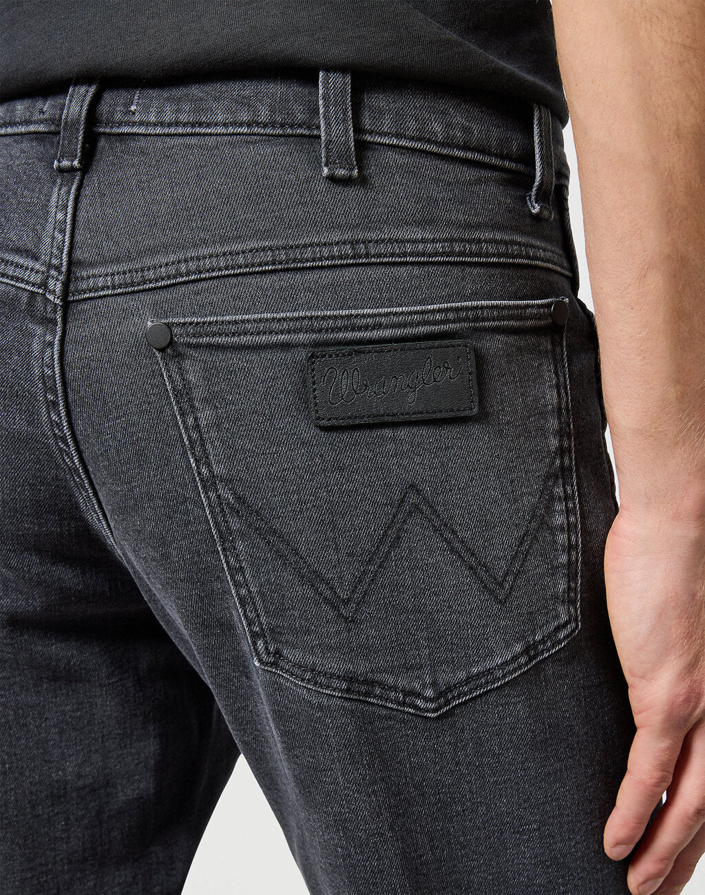 WRANGLER MĘSKIE SPODNIE JEANSOWE RIVER COAL MINE 112356783 W17T008812
